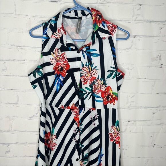 Charlie Charlie Charlotte XL dress - Picture 1 of 8